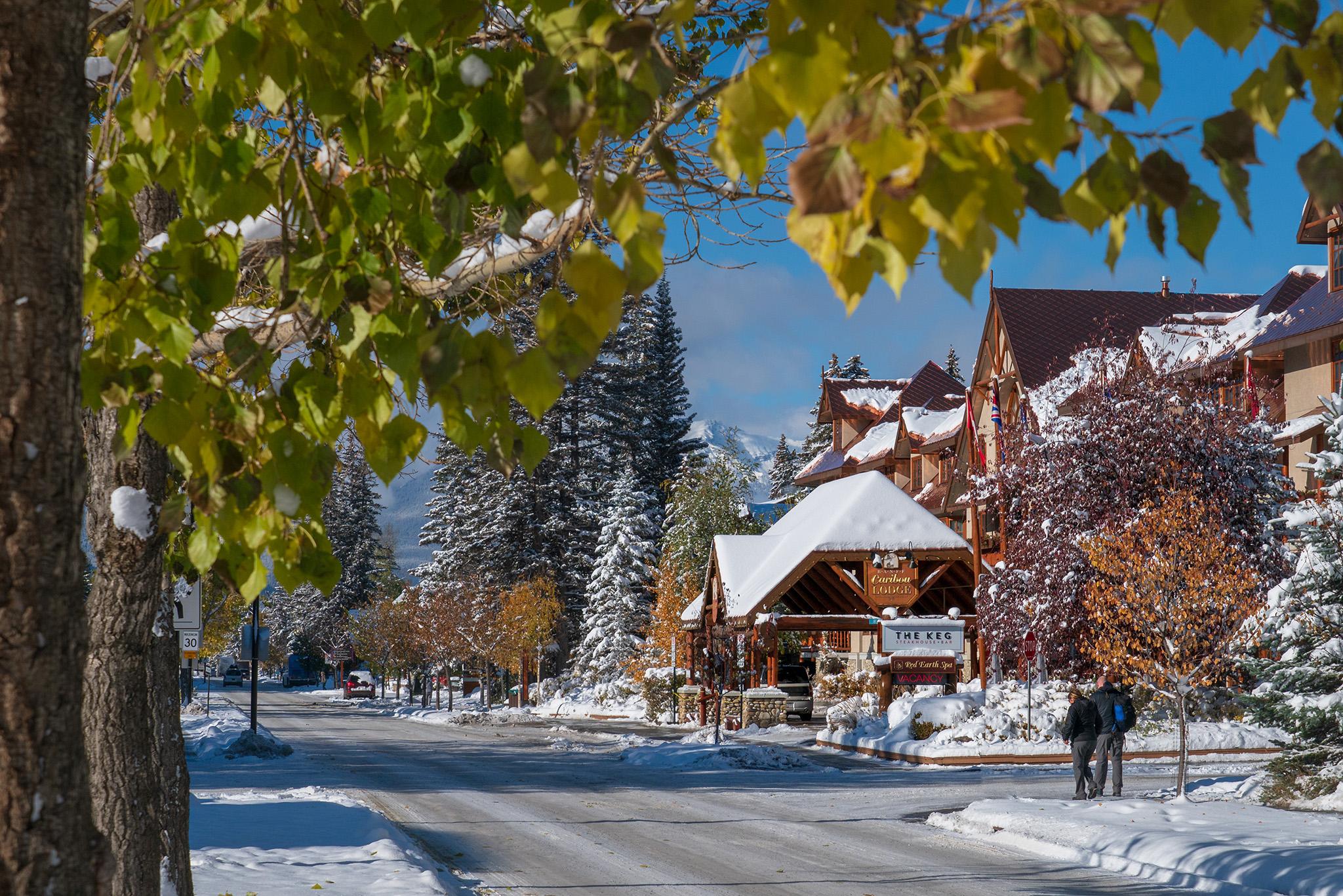 Banff Caribou Lodge And Spa Extérieur photo