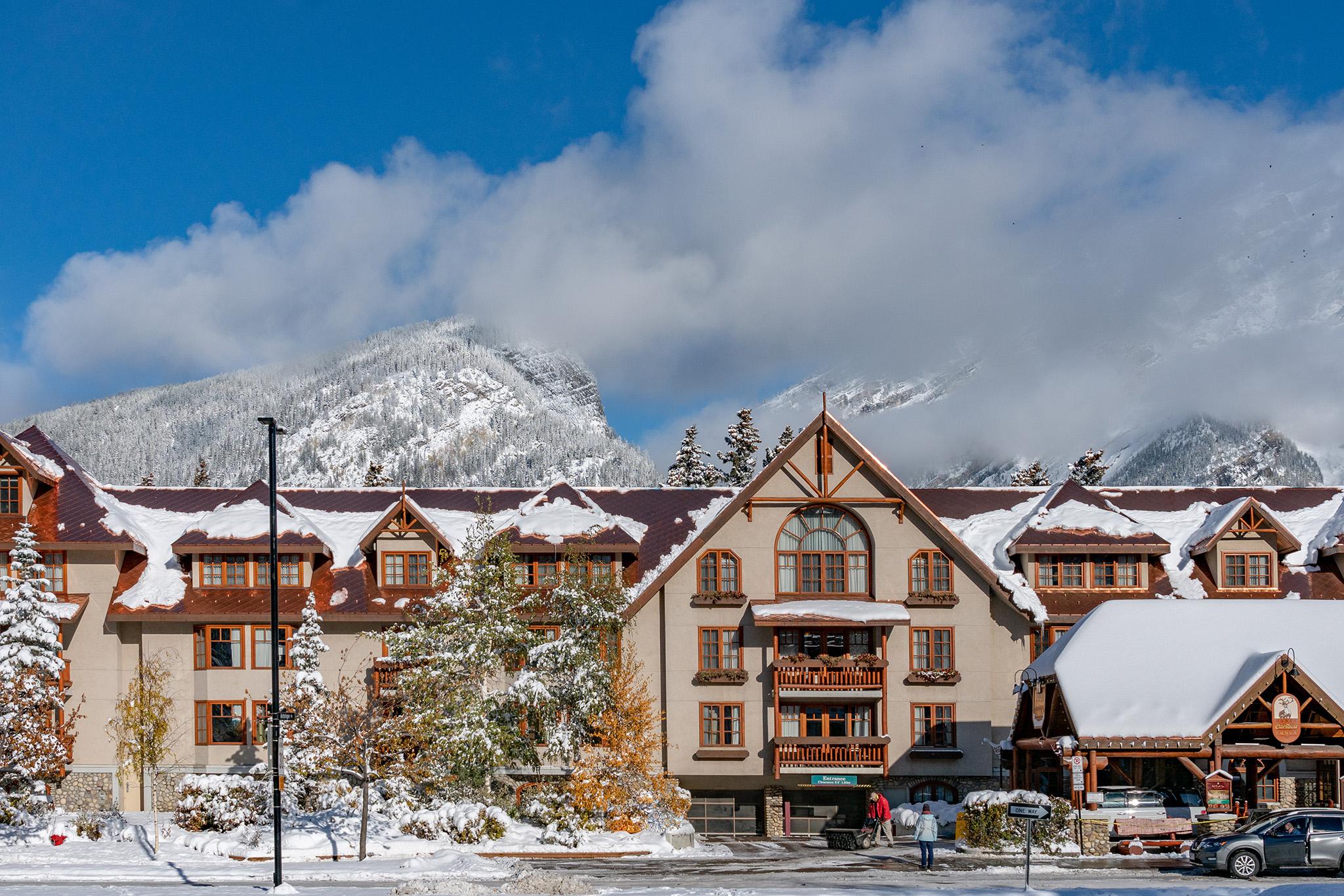 Banff Caribou Lodge And Spa Extérieur photo